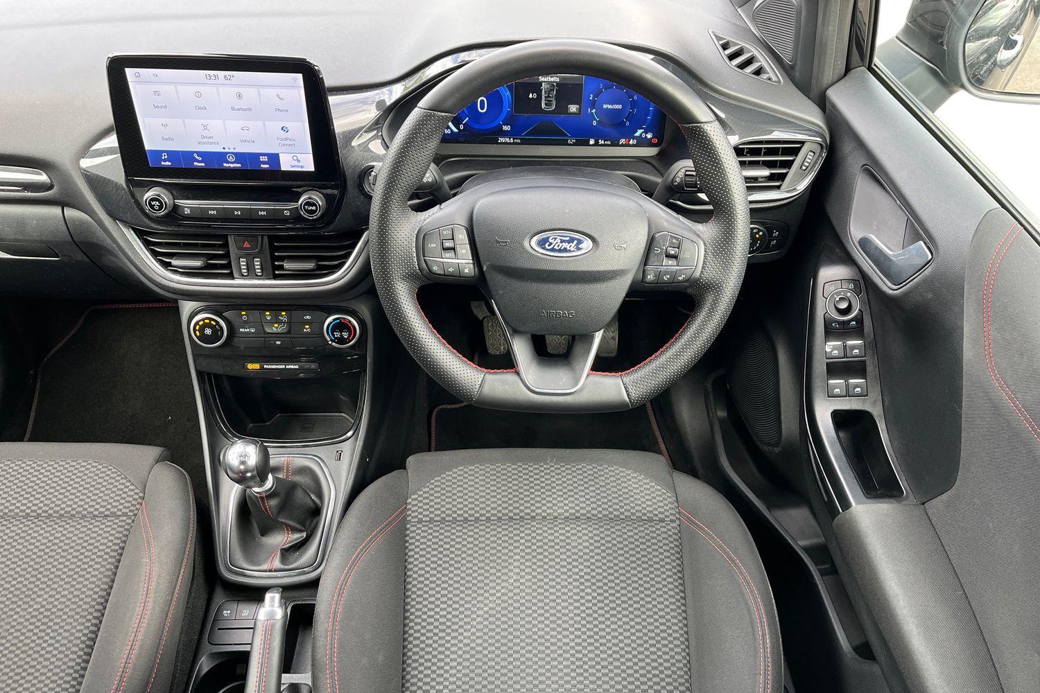 Ford PUMA Photo 10
