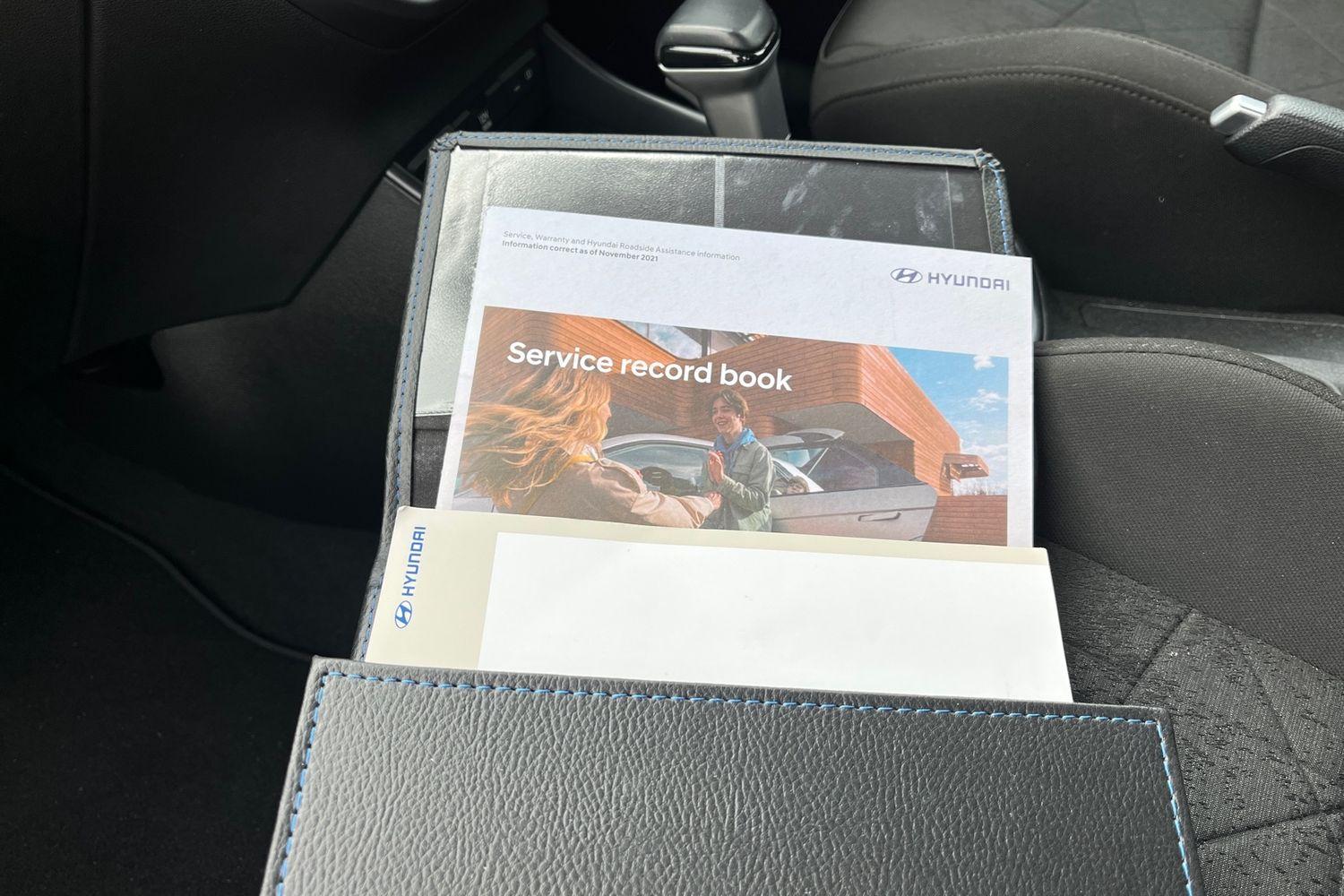Hyundai BAYON Photo 21