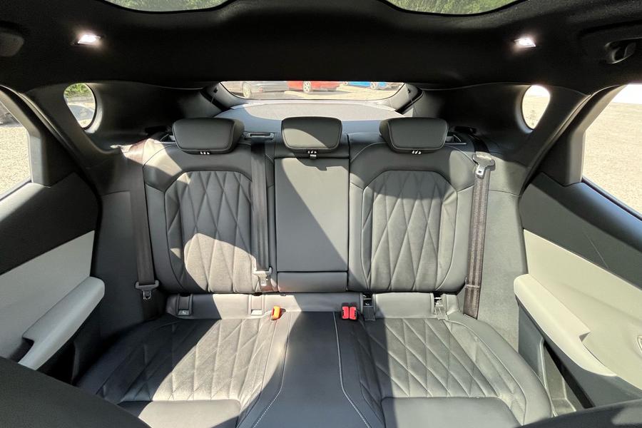 Ford CAPRI Photo autoimg-9e0706331dc8e6277fac7344a60df378639120eb.jpg