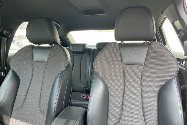 AUDI A3 Photo 21
