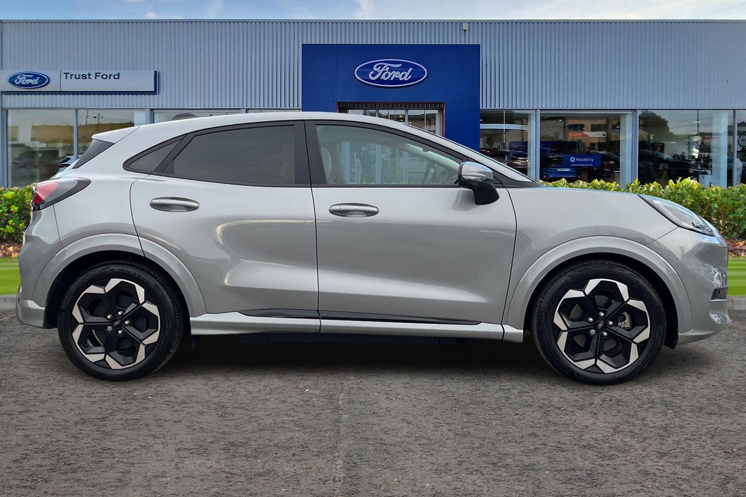 Ford PUMA GEN-E Photo 2