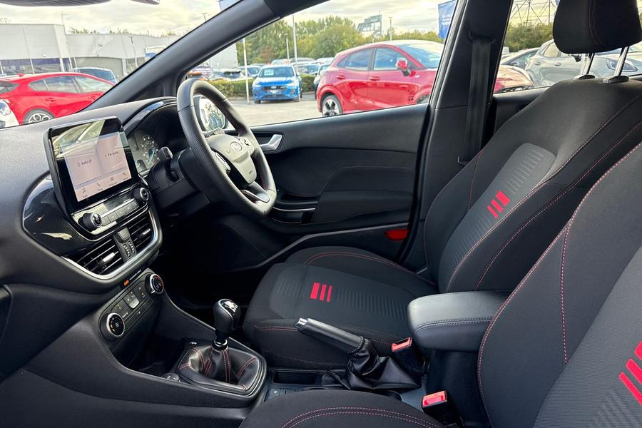 Ford FIESTA Photo autoimg-9e0d5849ab05b2e7ebee298af4aabef2c120b323.jpg