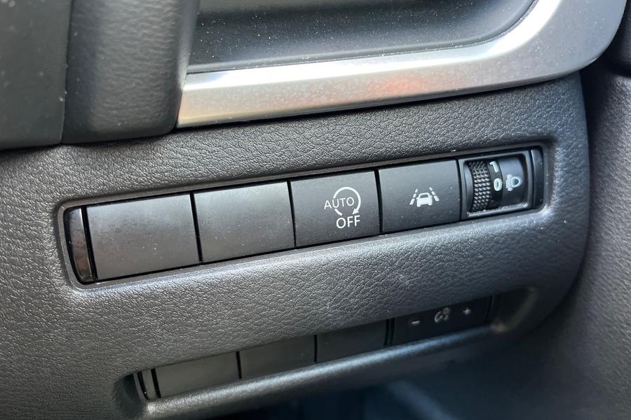 Nissan QASHQAI Photo autoimg-9e0e77588a377576cd8b6bb15f3195996dc91989.jpg