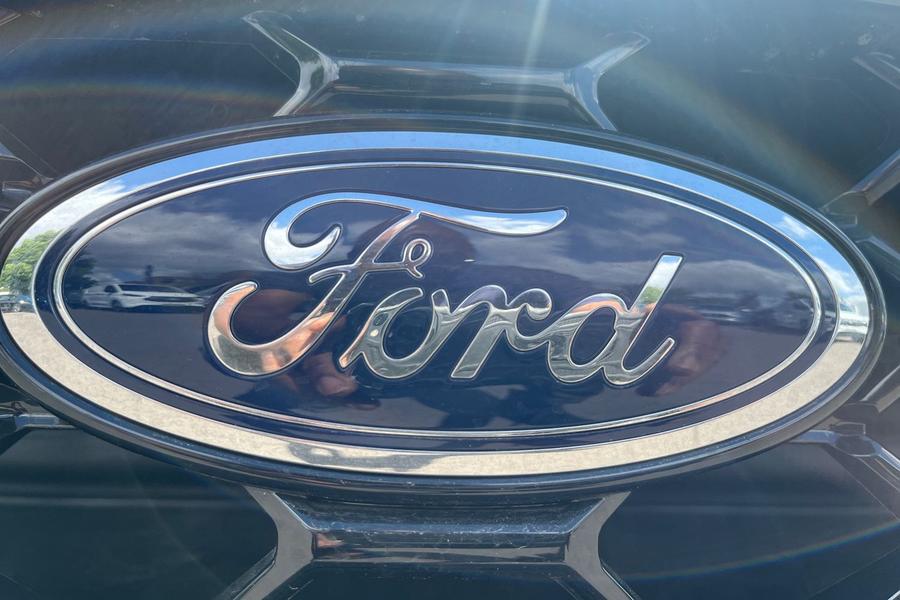 Ford FOCUS Photo autoimg-9e0f6a6787dda3d3d1f136bda705e37f2953b1f5.jpg