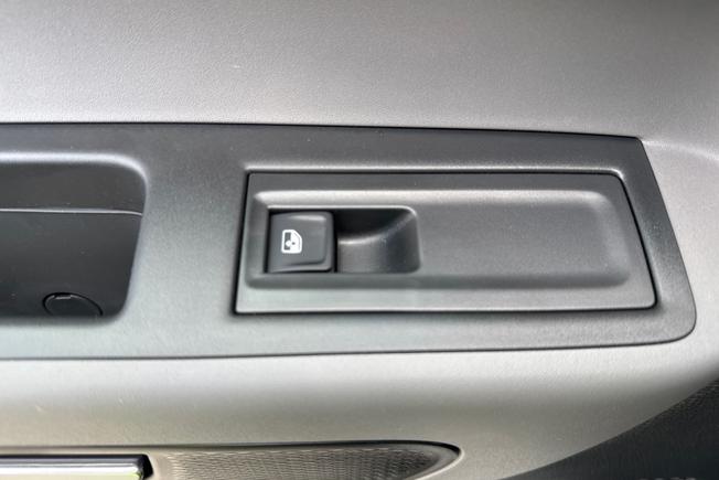 Volkswagen ID. BUZZ Photo 48