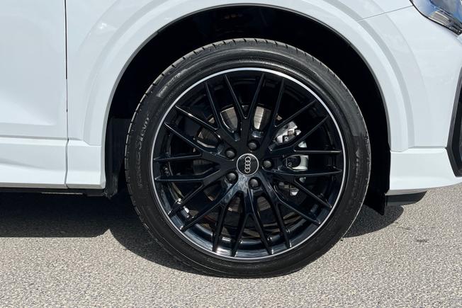 AUDI Q2 Photo 5