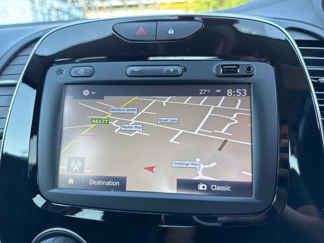 RENAULT Captur Photo 35