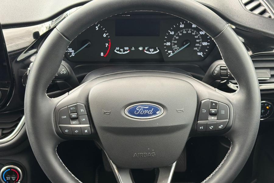 Ford FIESTA Photo autoimg-9e114144c87cb35a99ca5bc97ccdce2f598b8422.jpg