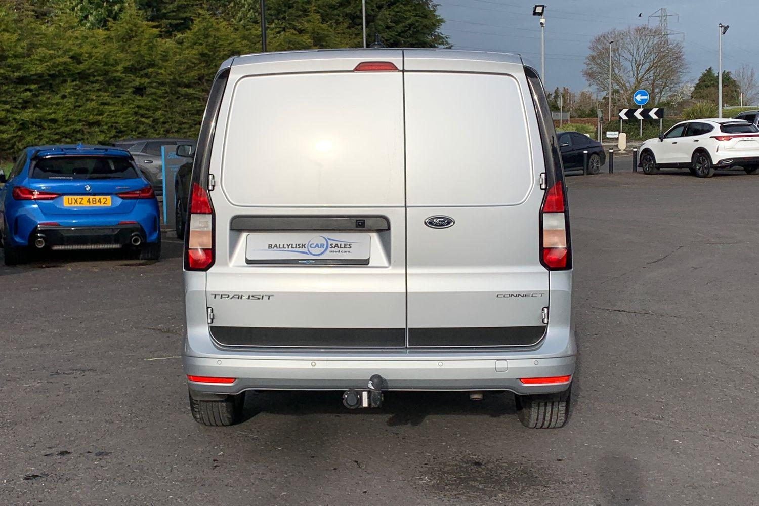 2025 Ford Transit Connect 2.0 102PS 230 EcoBlue Limited Panel Van L2 in Silver with 10K - vehicle photo 5 for sale on PureCar