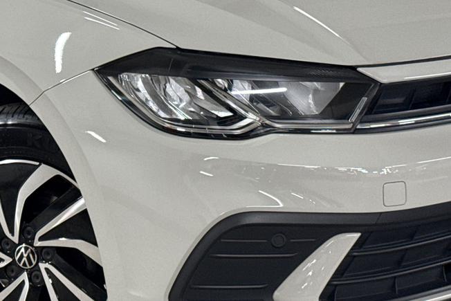VOLKSWAGEN Polo Photo 19