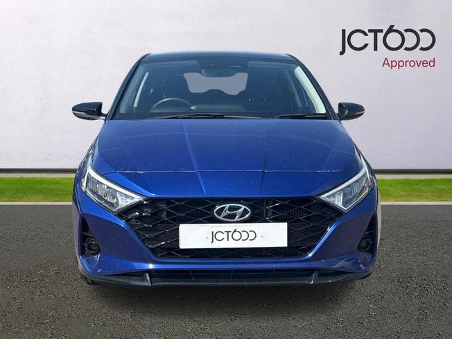 HYUNDAI i20 Photo 8