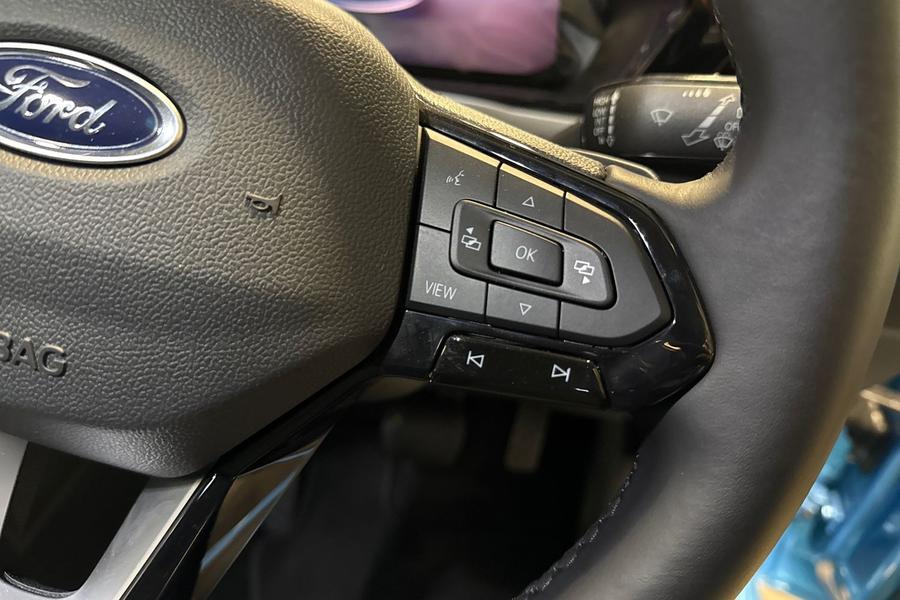 Ford Tourneo Connect Photo autoimg-9e17376612d2af7af3669f5dbda8ae71e7451ad2.jpg