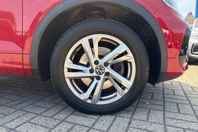 VOLKSWAGEN T-Roc Photo 5