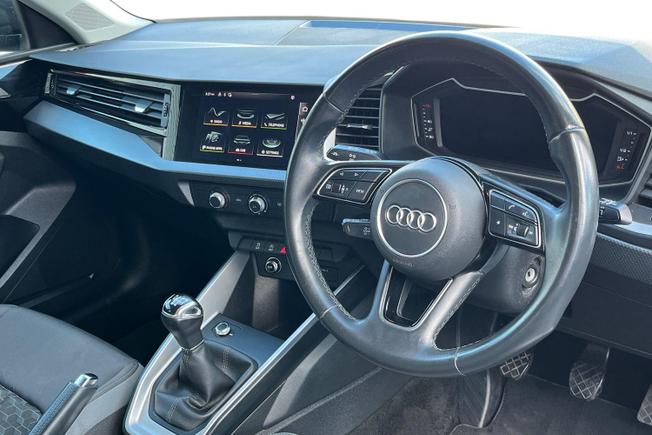 AUDI A1 Photo 6