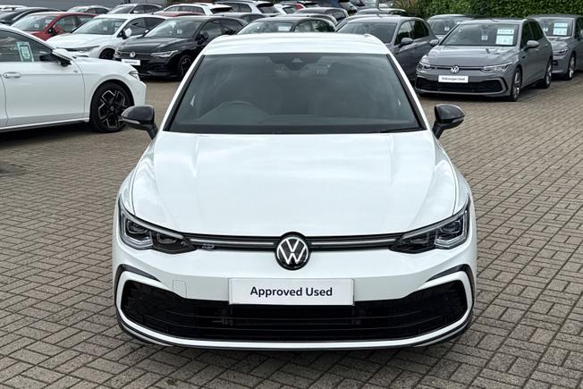 VOLKSWAGEN Golf Photo 32