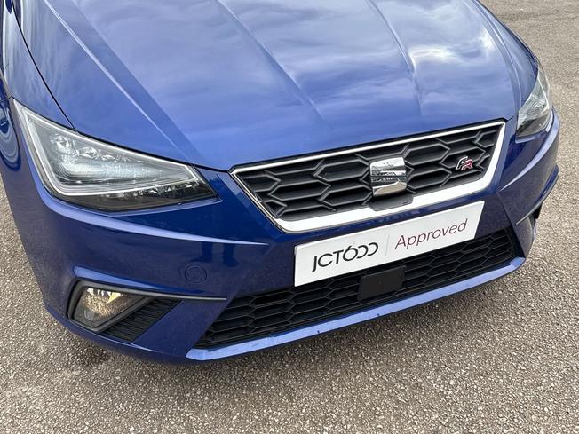SEAT Ibiza Photo 29