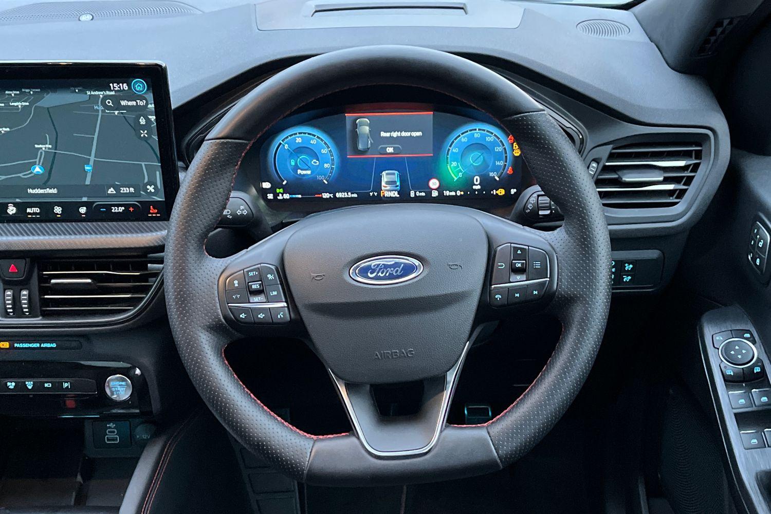 Ford KUGA Photo 11