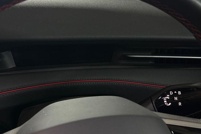 VOLKSWAGEN Id.7 Photo 15