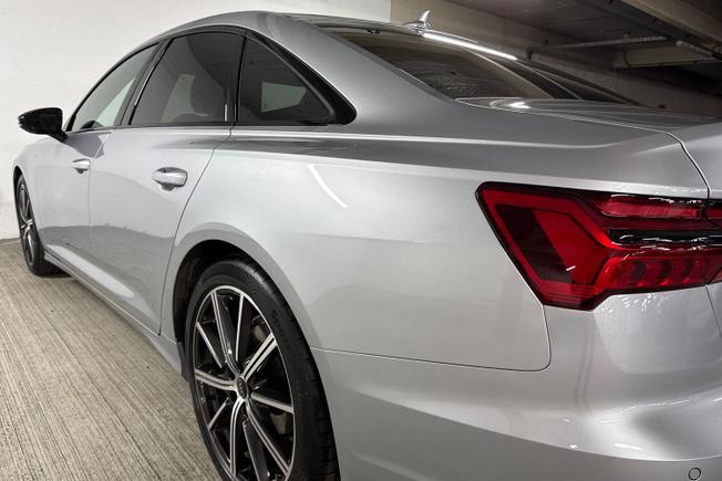 Audi A6 Saloon Photo 36
