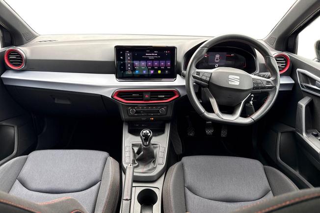 SEAT Ibiza Photo 10