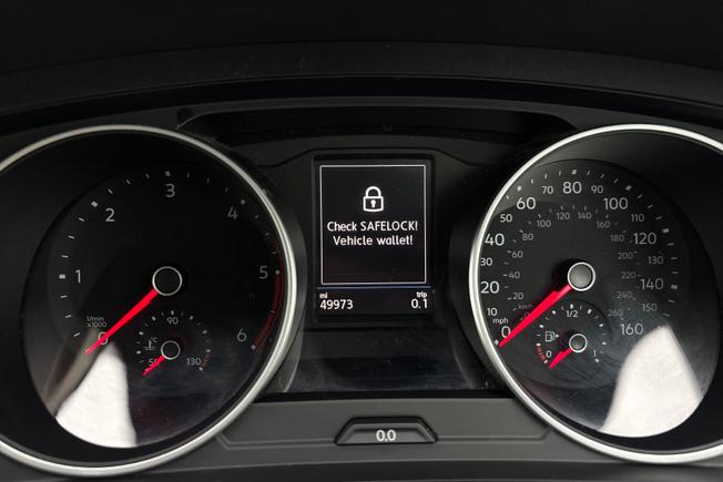 VOLKSWAGEN Tiguan Photo 23