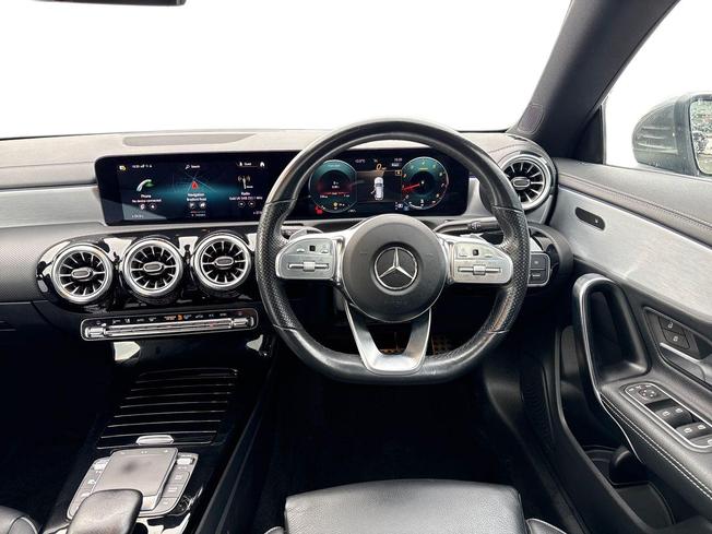 MERCEDES-BENZ CLA Photo 11