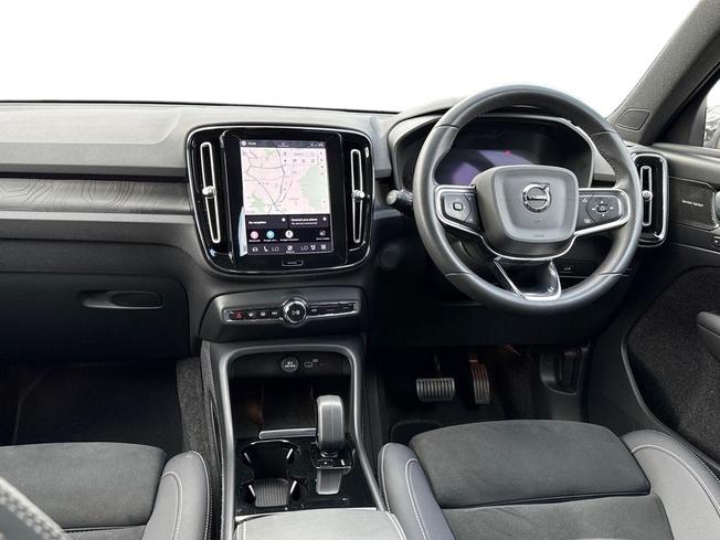 VOLVO Xc40 Photo 11
