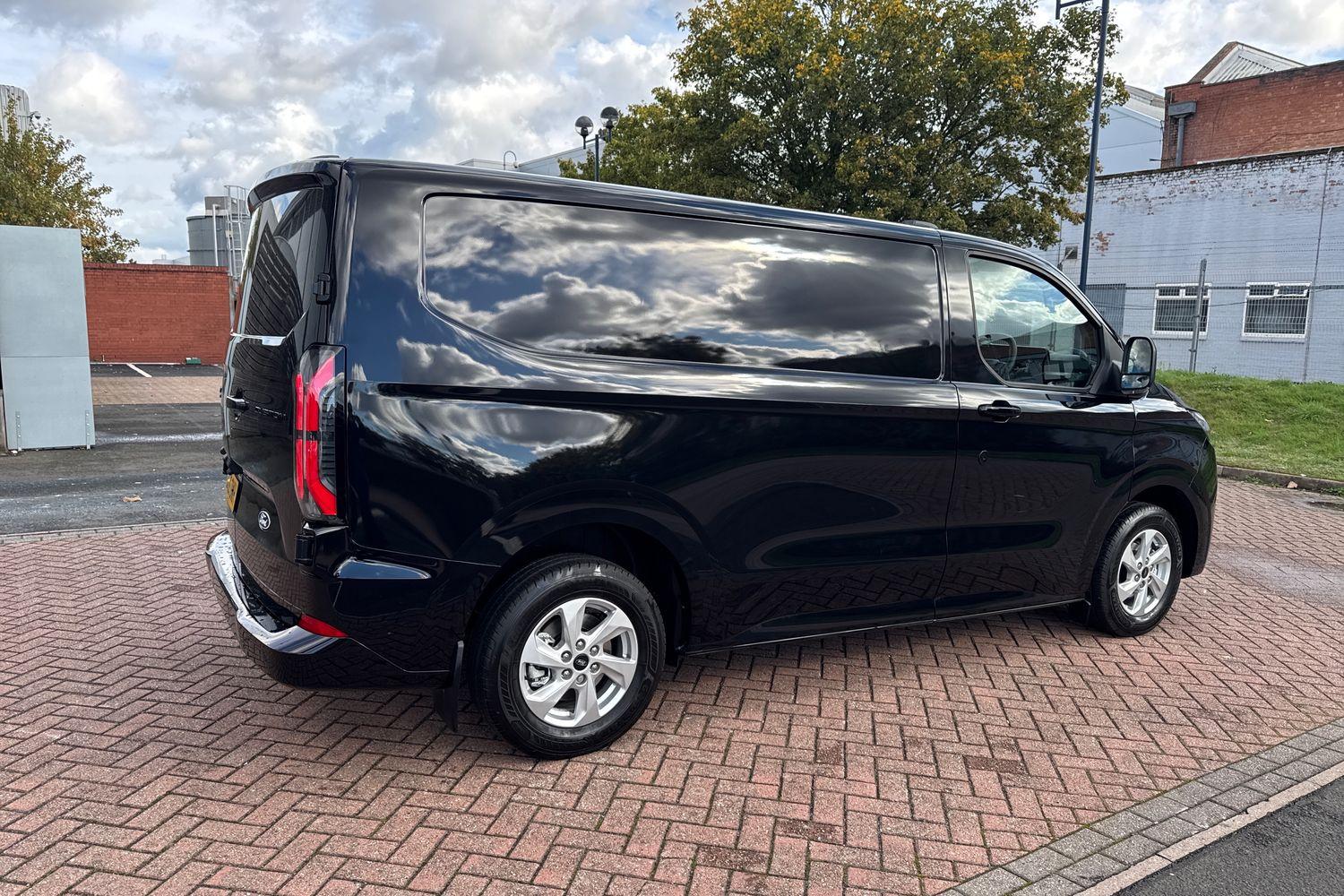 Ford TRANSIT CUSTOM Photo 6