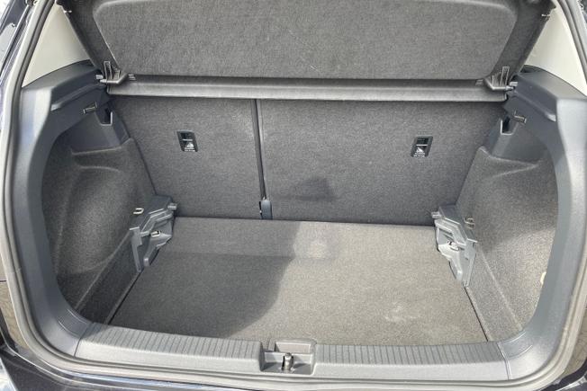 VOLKSWAGEN T-Cross Photo 12