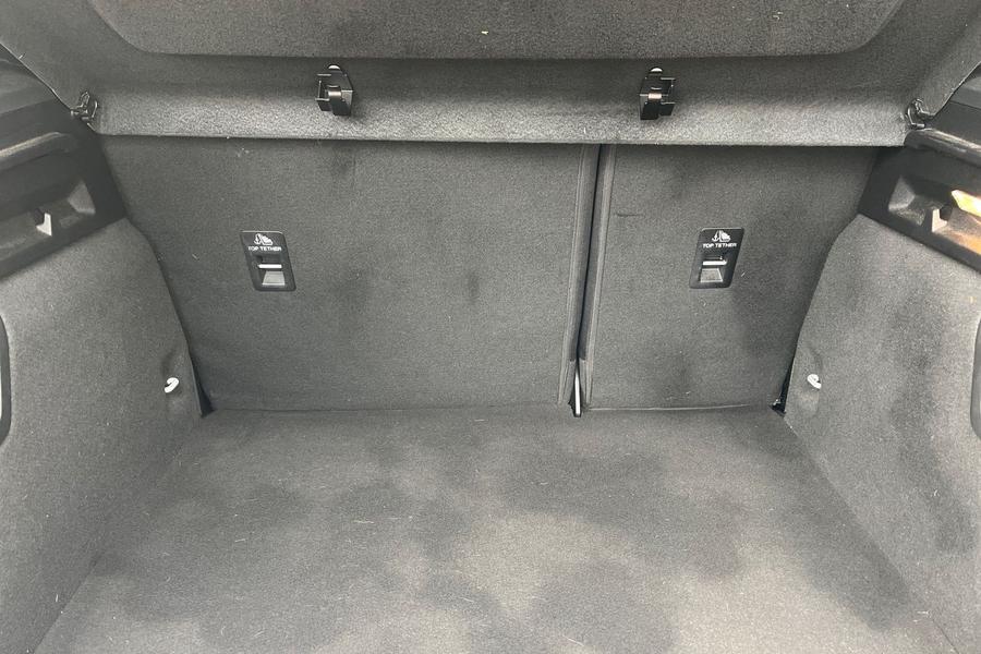Ford FOCUS Photo autoimg-9e28041fe181496bbb1415b38148f60e745fc186.jpg