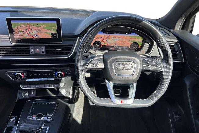 Audi Q5 Photo 11