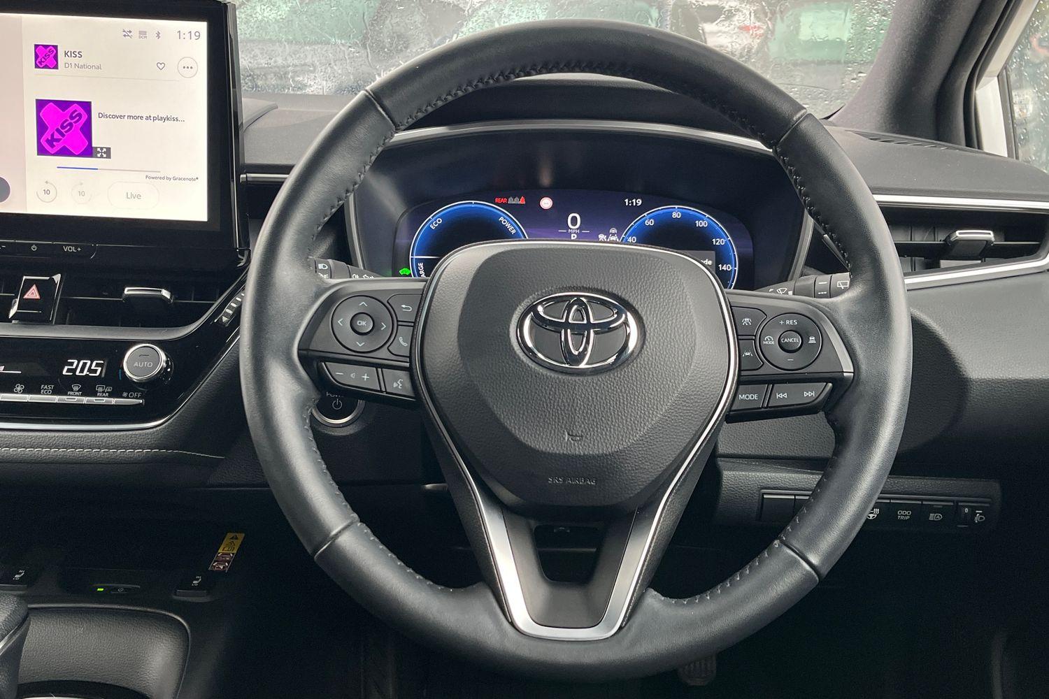 Toyota Corolla Photo 11