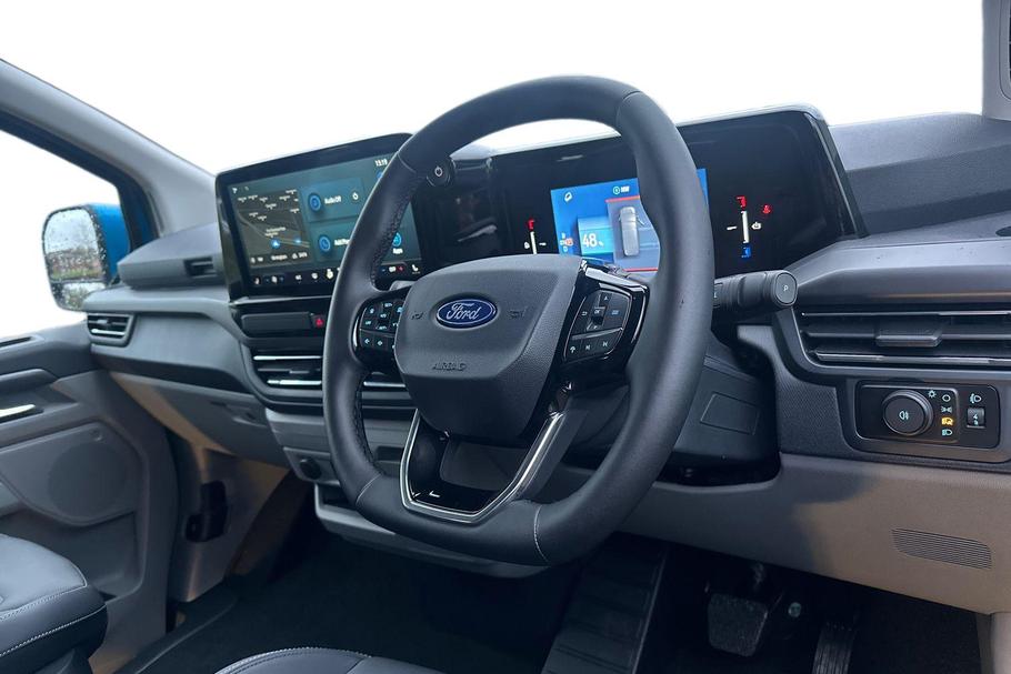 Used Ford E-TOURNEO CUSTOM 14