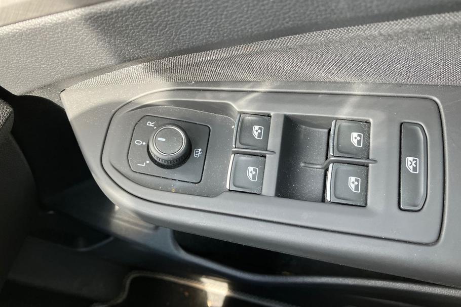 Used Volkswagen GOLF 16