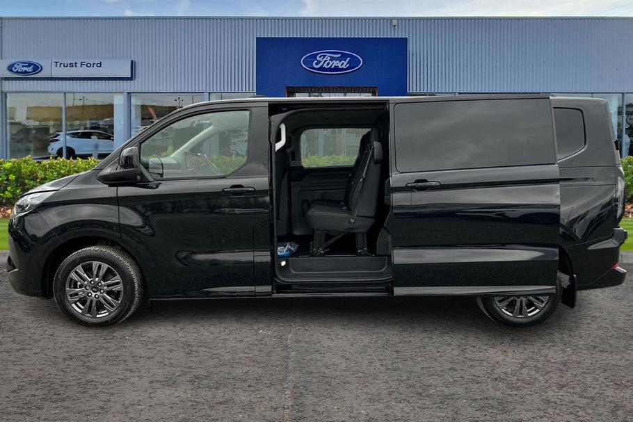 Used FORD TRANSIT CUSTOM MT75FFE 6