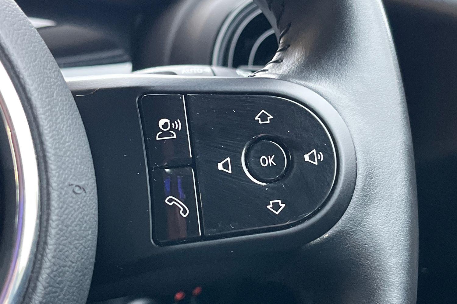 MINI HATCHBACK Photo 33