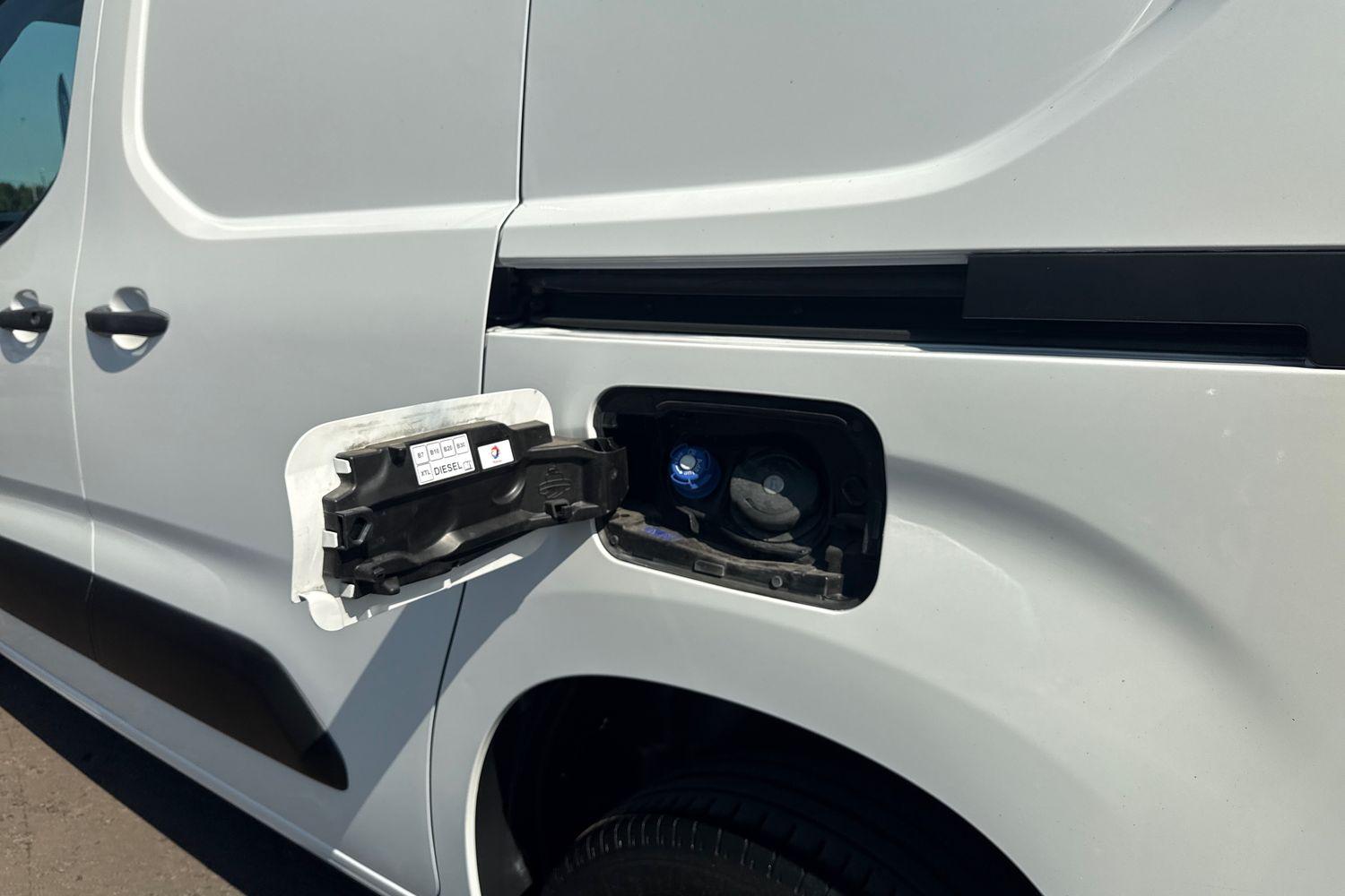 Citroen BERLINGO Photo 7