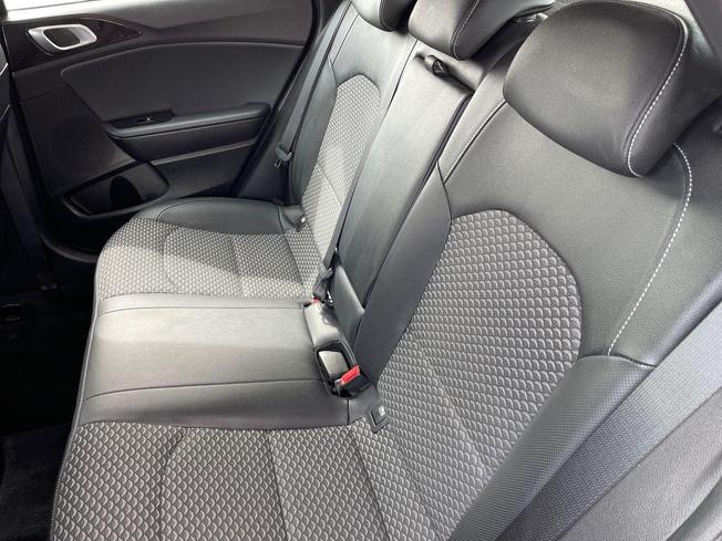 KIA Xceed Photo 9