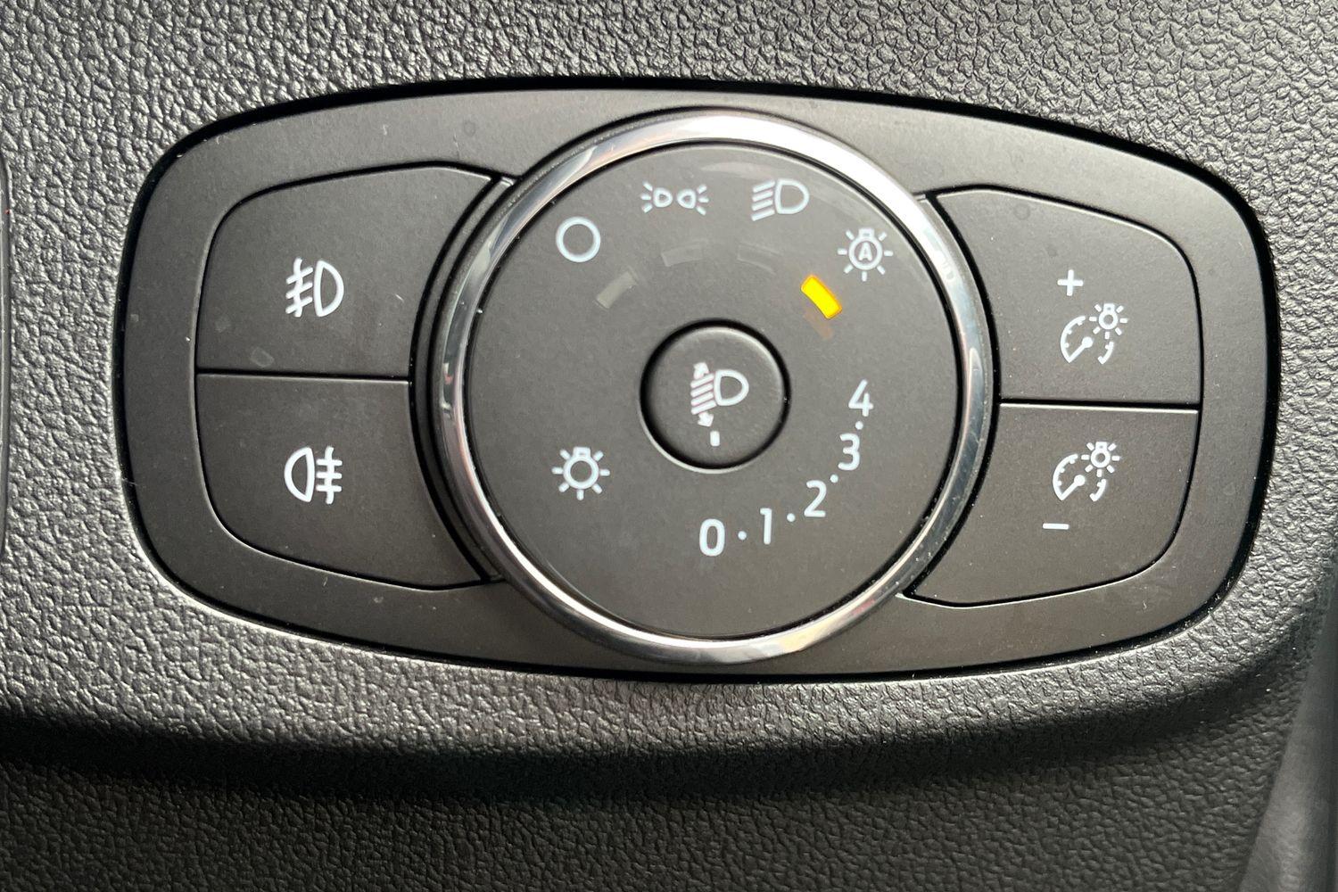 Ford Focus Photo 22