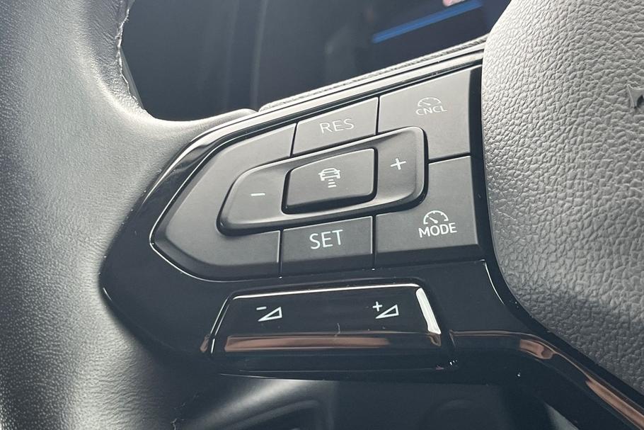 Used Ford TRANSIT CONNECT YT25VPU 18