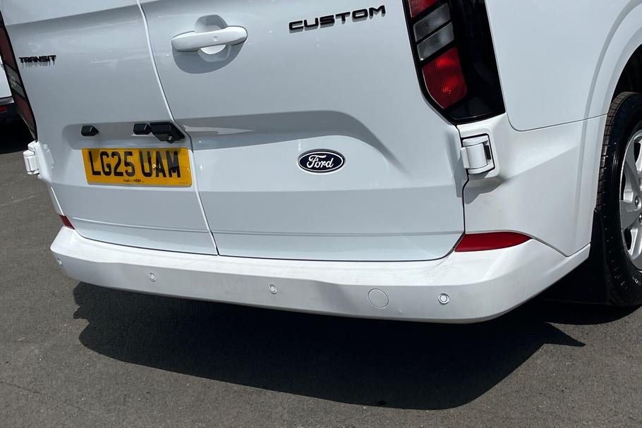 Used Ford TRANSIT CUSTOM LG25UAM 39