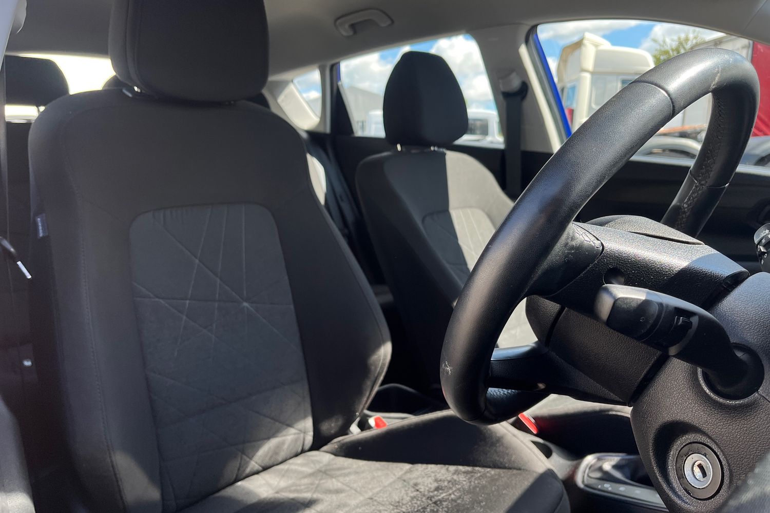 Hyundai BAYON Photo 16