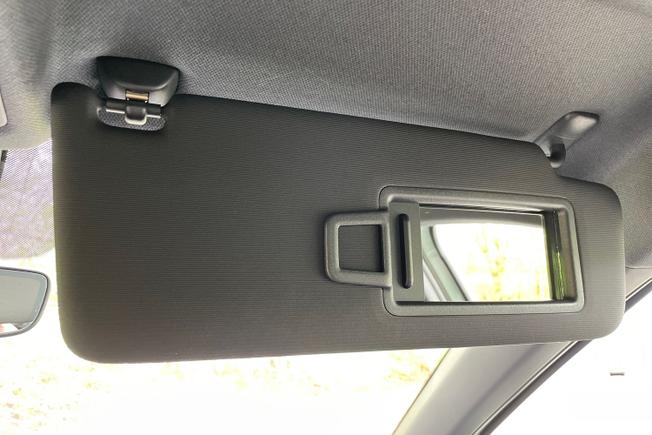 SEAT Arona Photo 37