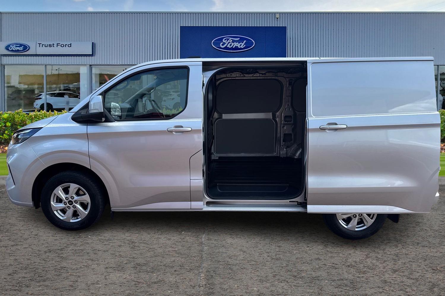 Ford TRANSIT CUSTOM Photo 4
