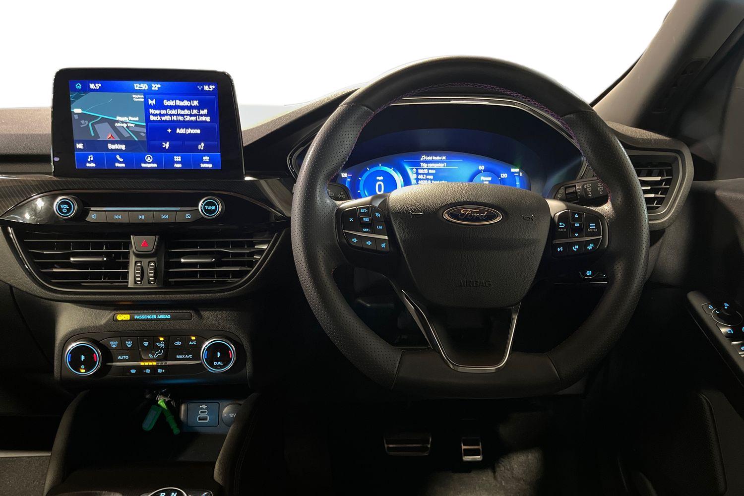 Ford KUGA Photo 10