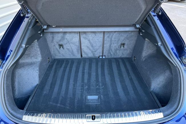 Audi Q3 Photo 12