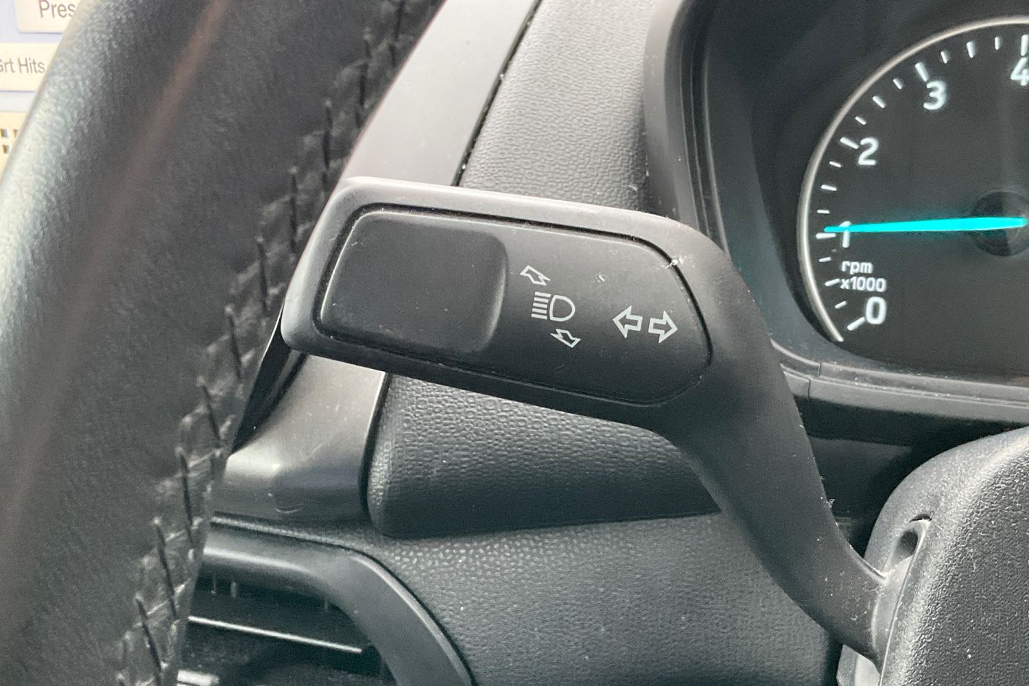 Ford ECOSPORT Photo 13