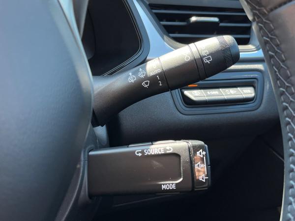 Renault Captur Photo autoimg-9e5e813f209325a0c26e08be3bb23b610ded9a59.jpg