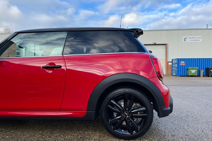 MINI Hatch Photo autoimg-9e5f8e2be20bb4f5e84b011ade8bedd6d126eb05.jpg