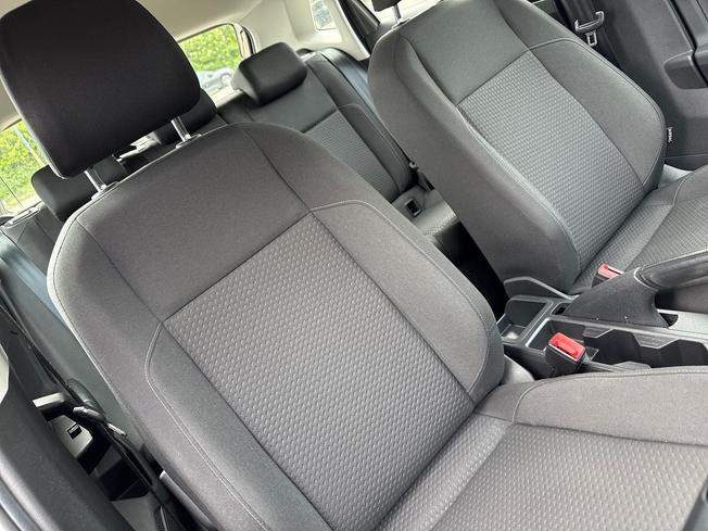 VOLKSWAGEN Polo Photo 25